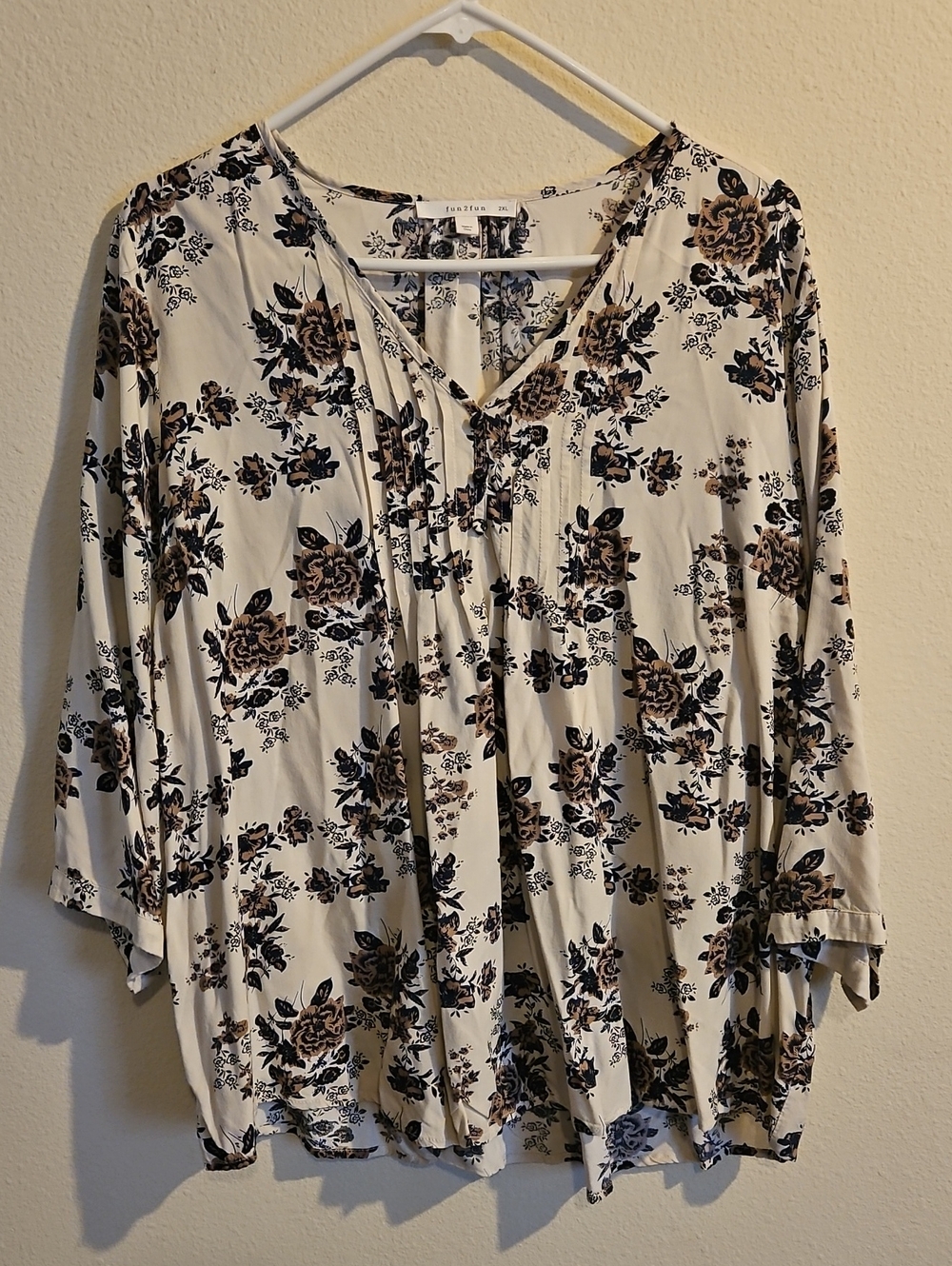 fun 2 fun Cream Floral V-Neck Tunic with Black & Brown Print